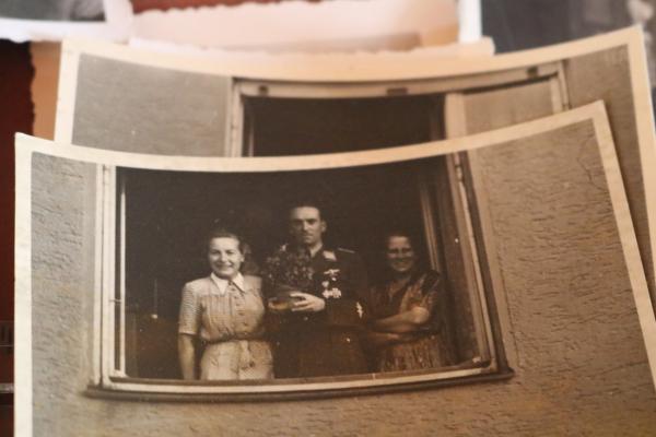 39 private Aufnahmen Ritterkreuzträger und DKiG Träger Erwin Prössl